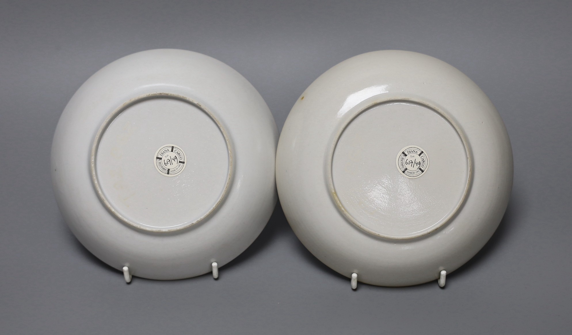 Two Chinese Diana Cargo saucers, largest 16cm diameter